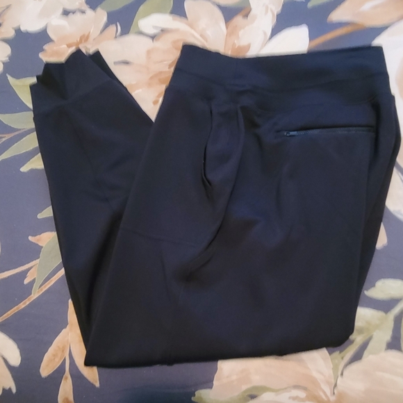 Athleta Venice High Rise Jogger NWOT - Picture 3 of 8